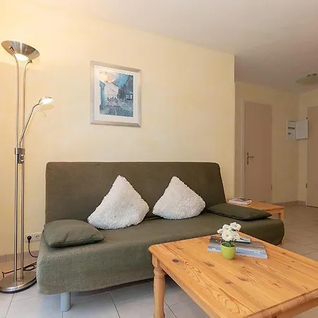 Strandstrasse 32 Strandstrasse 32-51 * Ostseebad Kühlungsborn